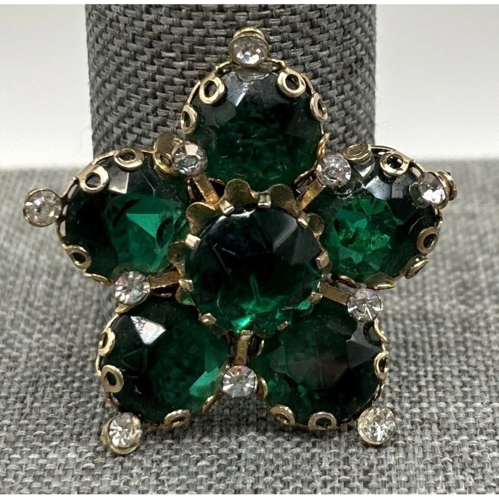 Vintage Dark Green AB Aurora Borealis Rhinestone Star Brooch Gold Tone